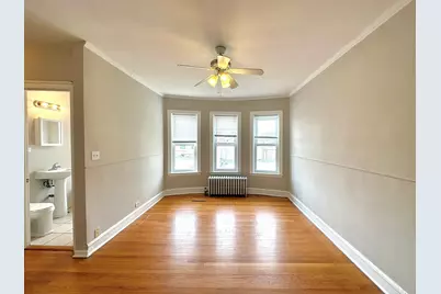 1301 W Argyle Street #306, Chicago, IL 60640 - Photo 11