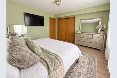 6743 W Irving Park Road #202, Chicago, IL 60634 - Photo 15