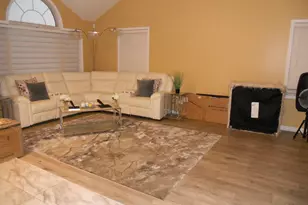 251 Hillcrest Ln, Steger, IL 60475 - Photo 7