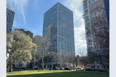 2400 N Lakeview Avenue #602, Chicago, IL 60614 - Photo 1