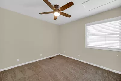 455 Rosewood Crossing #-, Lindenhurst, IL 60046 - Photo 23