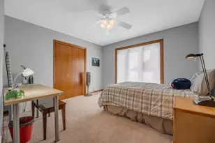 8201 Pine Bluff Ct, Darien, IL 60561 - Photo 27