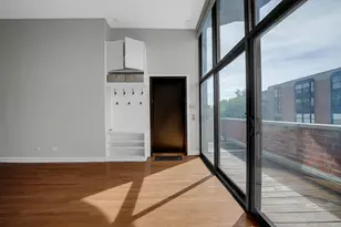 1552 W Fullerton Ave, Chicago, IL 60614 - Photo 5