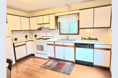 2434 Charleston Drive #2, Schaumburg, IL 60193 - Photo 3