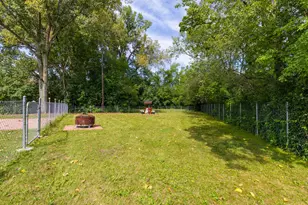 203 Wood Rd, Rockford, IL 61107 - Photo 33