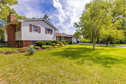 203 Wood Road, Rockford, IL 61107 - Photo 5
