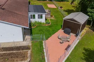 203 Wood Rd, Rockford, IL 61107 - Photo 37