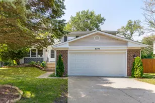 4470 Capstan Dr, Hoffman Estates, IL 60192 - Photo 3