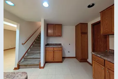233 Highpoint Circle, Bourbonnais, IL 60914 - Photo 9