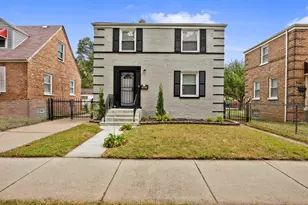 8831 S Eggleston Ave, Chicago, IL 60620 - Photo 1