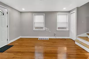8831 S Eggleston Ave, Chicago, IL 60620 - Photo 9