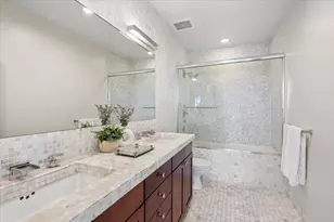720 N Larrabee St, Chicago, IL 60654 - Photo 13