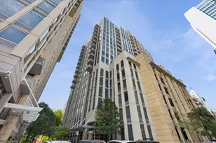 720 N Larrabee St, Chicago, IL 60654 - Photo 1