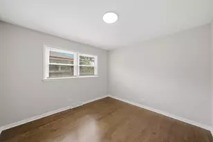 14737 Blackstone Ave, Dolton, IL 60419 - Photo 11