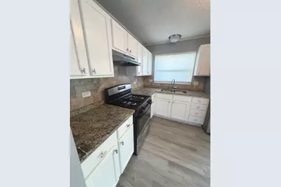 17909 Chartres Court, Hazel Crest, IL 60429 - Photo 7