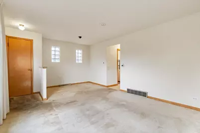 7101 W Devon Avenue, Chicago, IL 60631 - Photo 5