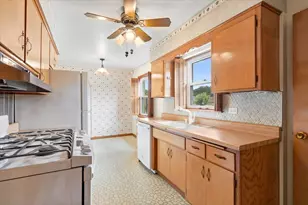 7101 W Devon Ave, Chicago, IL 60631 - Photo 9