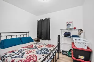 8915 S Racine Ave, Chicago, IL 60620 - Photo 17