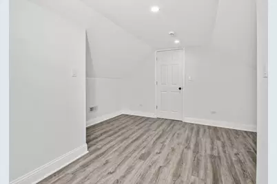 8915 S Racine Avenue, Chicago, IL 60620 - Photo 11