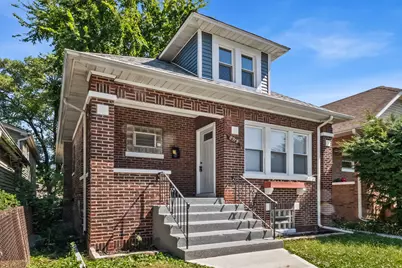 8915 S Racine Avenue, Chicago, IL 60620 - Photo 1