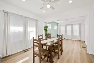 8915 S Racine Ave, Chicago, IL 60620 - Photo 3