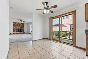 736 Concord Ln, Des Plaines, IL 60016 - Photo 9