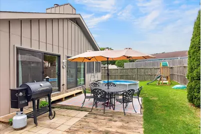 560 Lakeview Court, Roselle, IL 60172 - Photo 33
