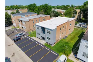 8914 Lamon Ave, Skokie, IL 60077 - Photo 17