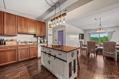 125 Lakeview Drive #403, Bloomingdale, IL 60108 - Photo 3