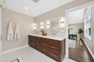 4929 N Fairfield Ave, Chicago, IL 60625 - Photo 19
