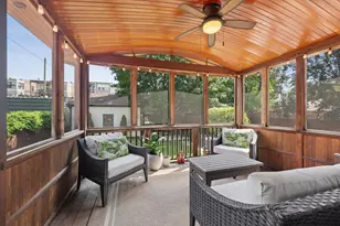 4929 N Fairfield Ave, Chicago, IL 60625 - Photo 15