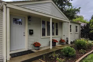 133 S Lincoln Ave, Mundelein, IL 60060 - Photo 1