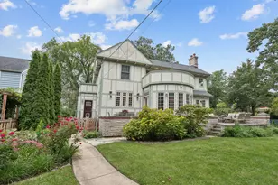 2423 Harrison St, Evanston, IL 60201 - Photo 77