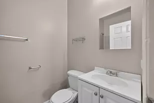 4500 W Wilcox St, Chicago, IL 60624 - Photo 21