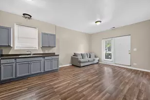 4500 W Wilcox St, Chicago, IL 60624 - Photo 9