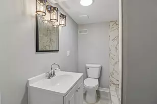 210 W 111th St, Chicago, IL 60628 - Photo 31