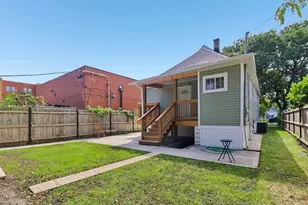 210 W 111th St, Chicago, IL 60628 - Photo 43