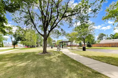1493 Orchard Street, Des Plaines, IL 60018 - Photo 33