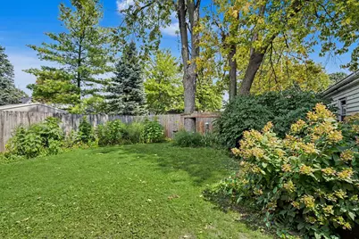 1228 S Mason Street, Bloomington, IL 61701 - Photo 25