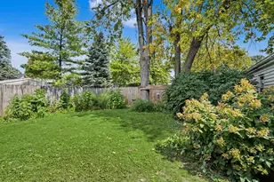 1228 S Mason St, Bloomington, IL 61701 - Photo 25