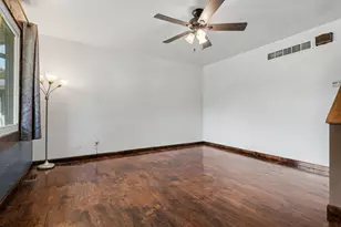 1228 S Mason St, Bloomington, IL 61701 - Photo 5