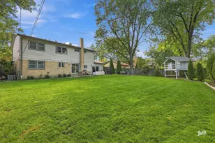 4 W Suffield Dr, Arlington Heights, IL 60004 - Photo 35