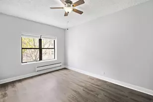 4555 N Malden St, Chicago, IL 60640 - Photo 5
