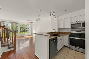 1165 E Cambria Ln S, Lombard, IL 60148 - Photo 5