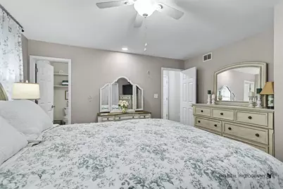 44 N Lake Avenue, Third Lake, IL 60030 - Photo 13