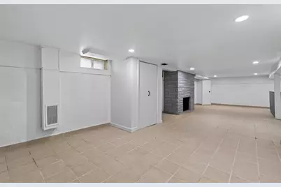 7748 W Oakton Street, Niles, IL 60714 - Photo 33