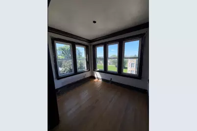 1541 S Saint Louis Avenue, Chicago, IL 60623 - Photo 5