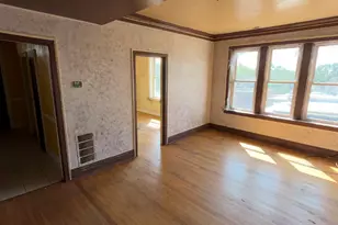1541 S St Louis Ave, Chicago, IL 60623 - Photo 7