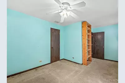 930 Pioneer Court, Roselle, IL 60172 - Photo 35