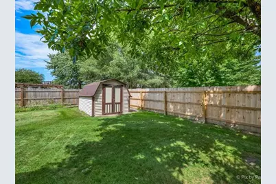 930 Pioneer Court, Roselle, IL 60172 - Photo 49